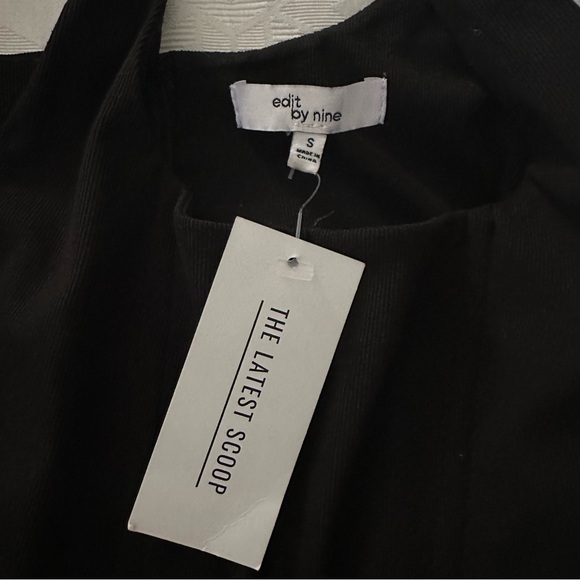 Black Corset Tank | The Latest Scoop - Picture 7 of 7